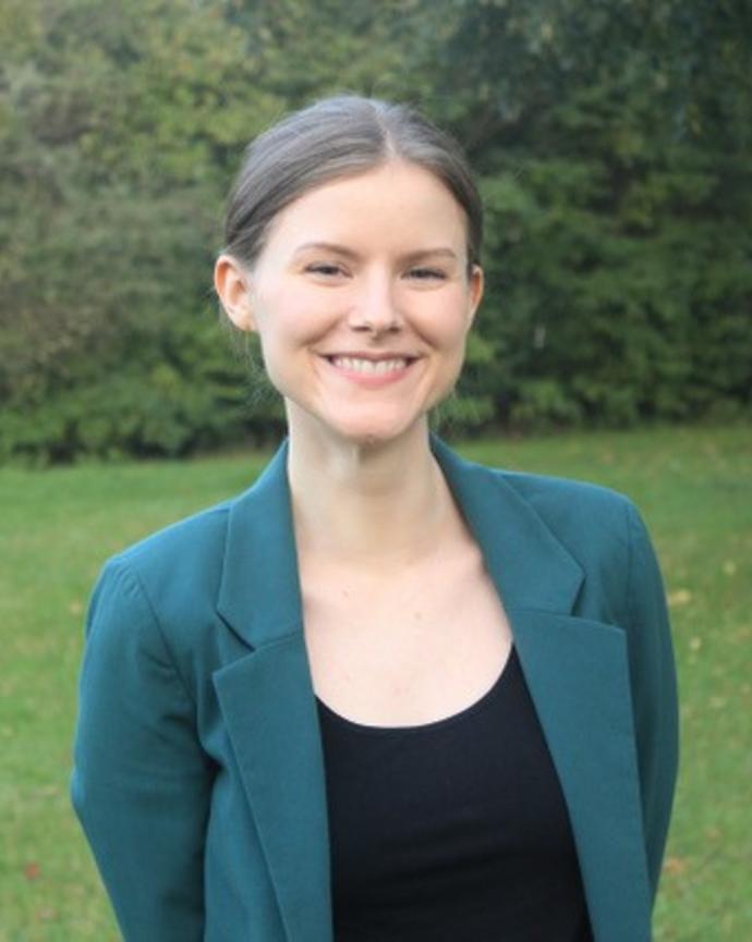 Holly Dykstra